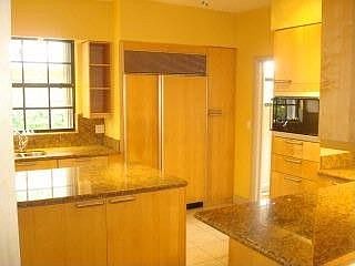4th image of 50 NE 96th St