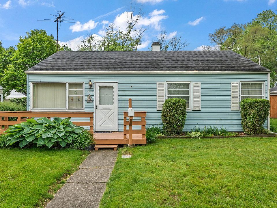 1st image of 1009 W 42nd Ave