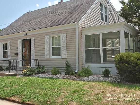 4th image of 601 E Chateau Pl