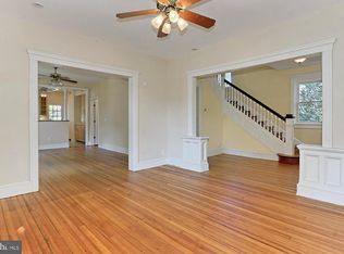 904 N Irving St, Arlington, VA 22201