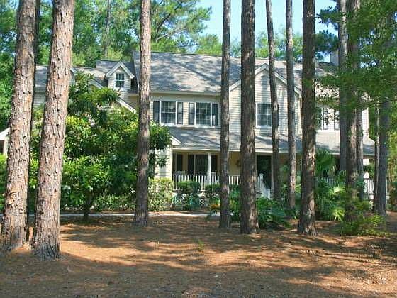 1st image of 6 Sweetwater Ln