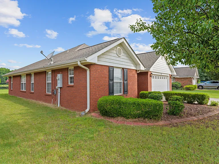 409 Summer Cove Cir NW — Photo 5
