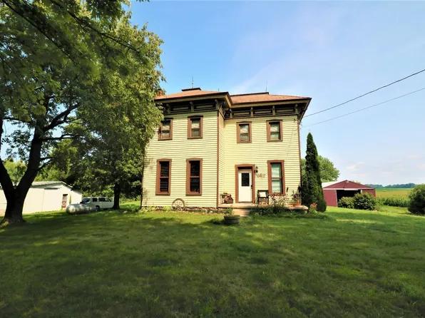 3572 New State Rd S, Willard, OH 44890