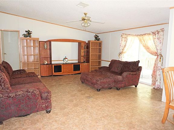 3rd image of 734 County Road 4284