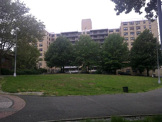 Sold by Benjamin Realty Since 1980 | media 23