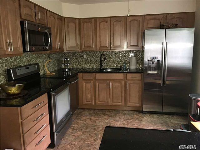 2nd image of 40 W 4th St APT 89
