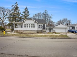 76 Park St, Mount Clemens, MI 48043