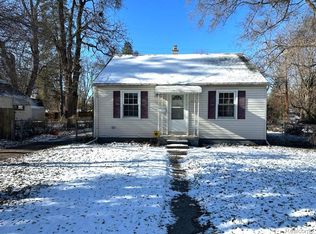 19945 Five Points St, Redford, MI 48240
