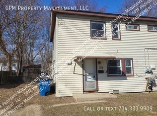2310 Deerfield Ct, Westland, MI 48186