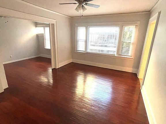 5th image of 1752 E 2nd St #1752