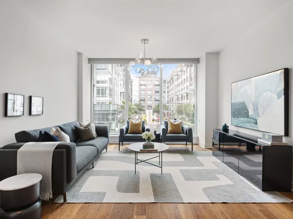 1200 Avenue At Port Imperial image 8 of 28