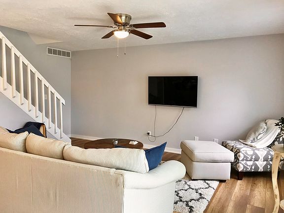 5th image of 16456 E Lake Dr