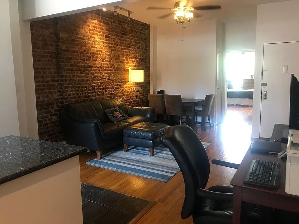1st image of 11-25 47th Ave #4