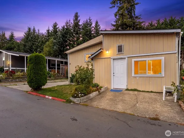 12605 E Gibson Road #17, Everett, WA 98204