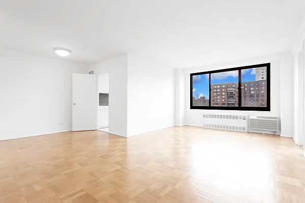 Rented by Olnick Organization | media 2