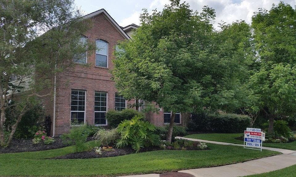 1st image of 15811 Maple Falls Ct