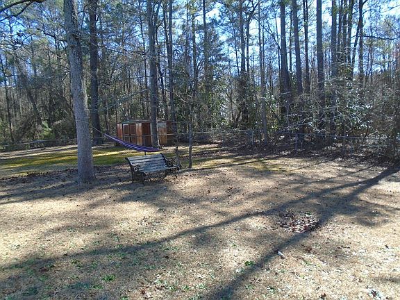 3rd image of 3430 Bennett Dr
