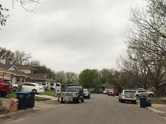 4th image of 4611 Poppy Dr E