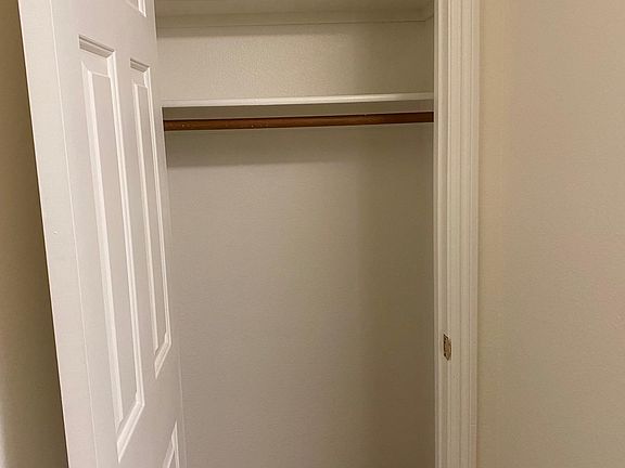 5th image of 3121 Vicente St APT 103