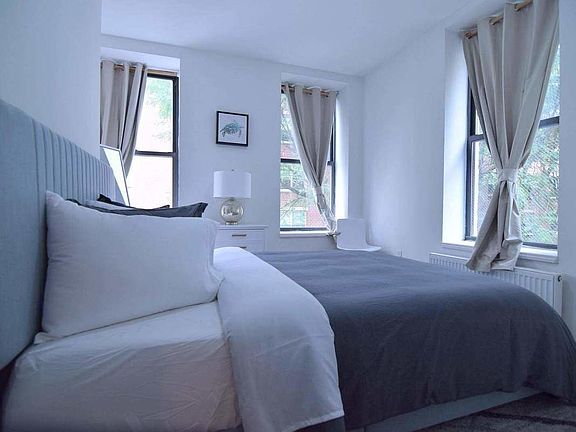 4th image of 53 Pitt St #3BB