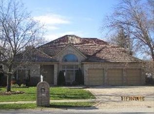 131 Founders Pointe S, Bloomingdale, IL 60108
