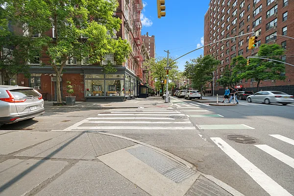 Rented by Corcoran | media 36