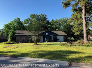 500 Cherokee Dr, Summerville, SC 29486