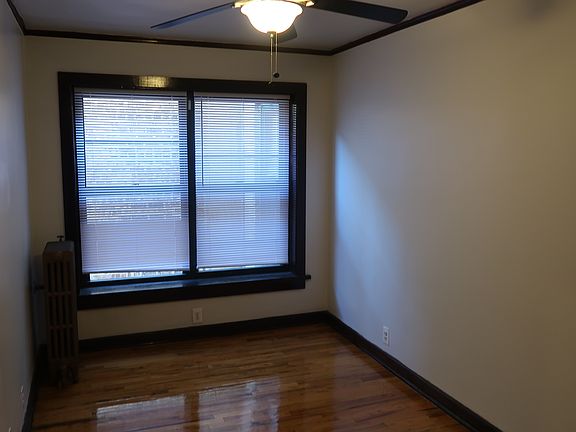 4th image of 846 W Montrose Ave APT 505