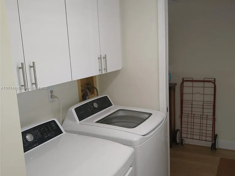 3510 Oaks Way #509 — Photo 31
