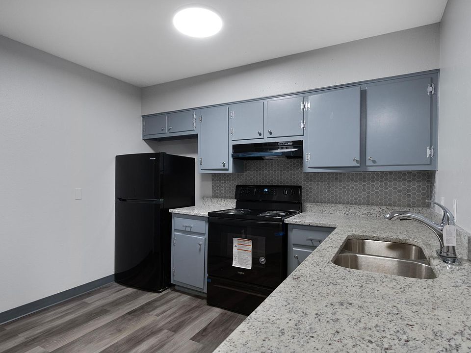 2nd image of 1283 E Raines Rd APT 13