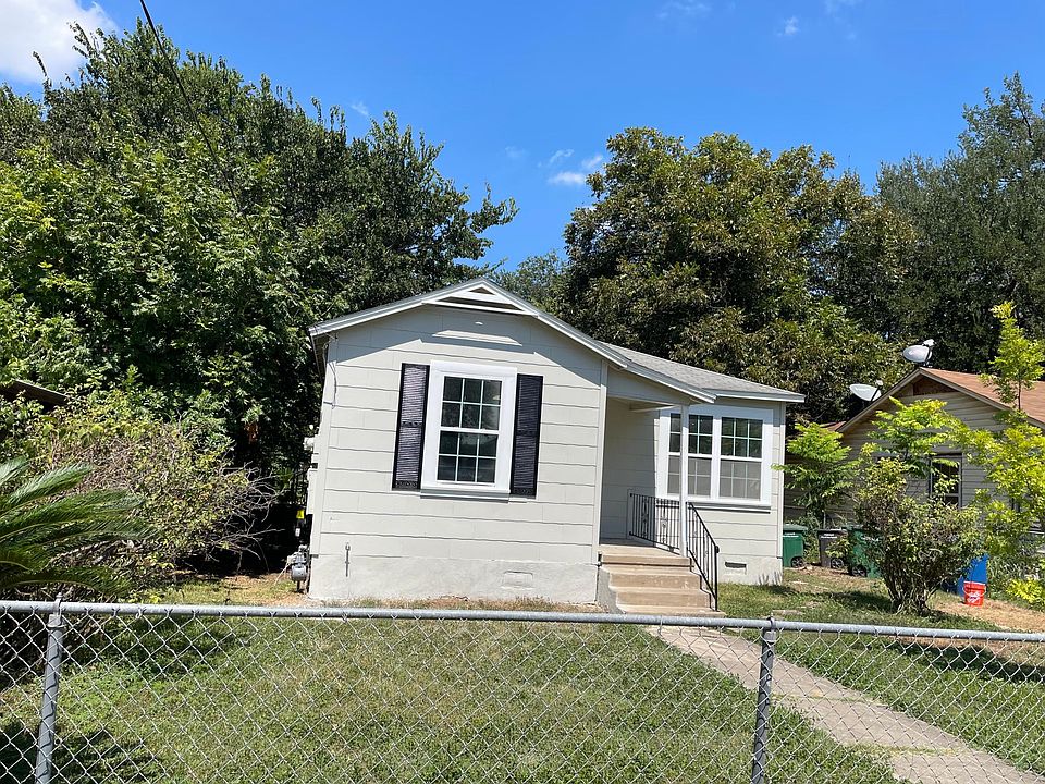 1st image of 435 Hearne Ave
