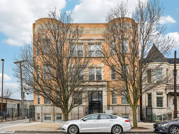 4644 S Prairie Ave #2N, Chicago, IL 60653