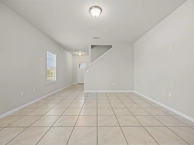 3103 Crystal Bend Dr — Photo 4