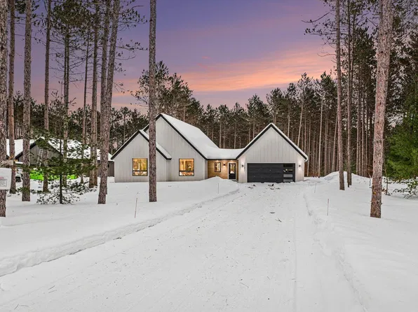 1582 Cascade Trl, Traverse City, MI 49685