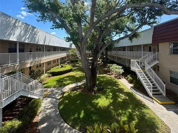 10036 63rd Ave N, Saint Petersburg, FL