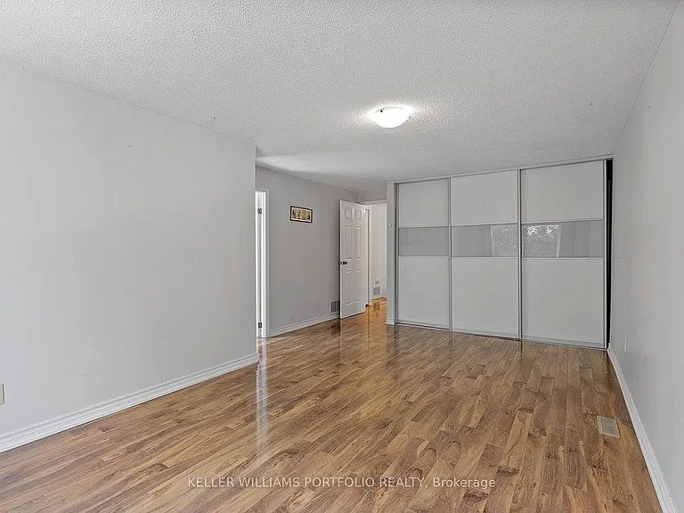 24 Ulysses Pl — Photo 24