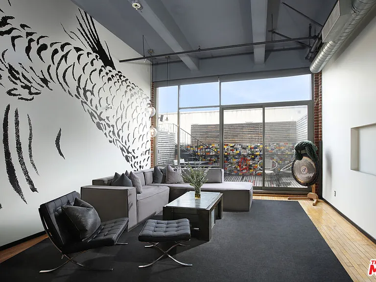 1850 Industrial St #215 — Photo 9