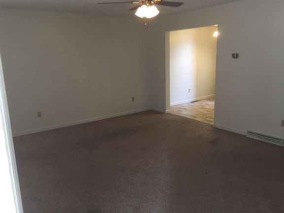 5th image of 566 Worthington Dr APT 17