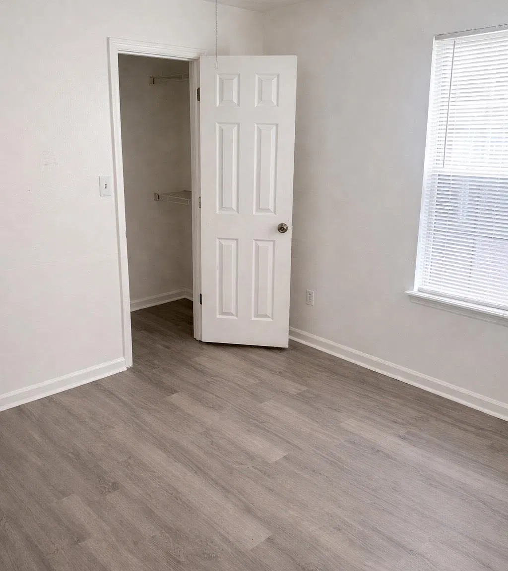 4 bed, 1248 sqft, $1,800 — Photo 4