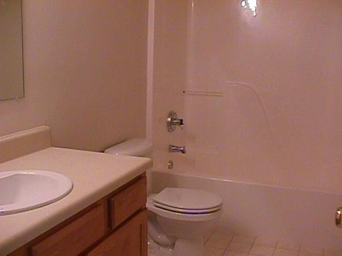 Full bath upstairs