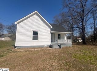 2 W 4th St, Williamston, SC 29697