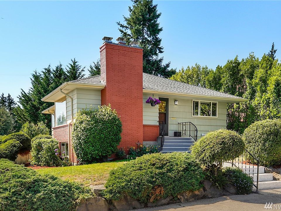 2nd image of 5455 46th Ave SW