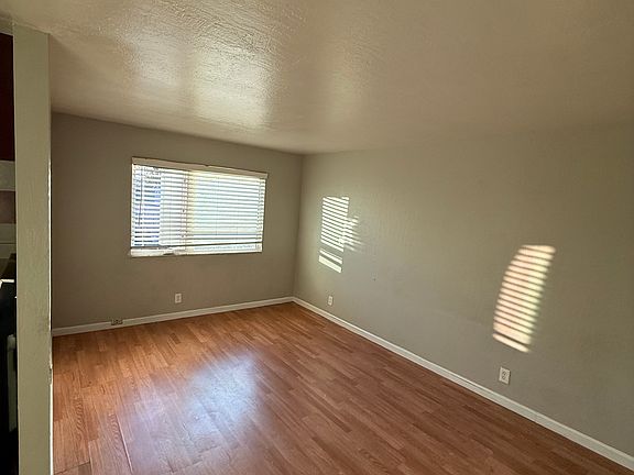 3rd image of 544 N 4th St #14
