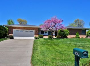 6819 Northwest Dr, Windsor Heights, IA 50324