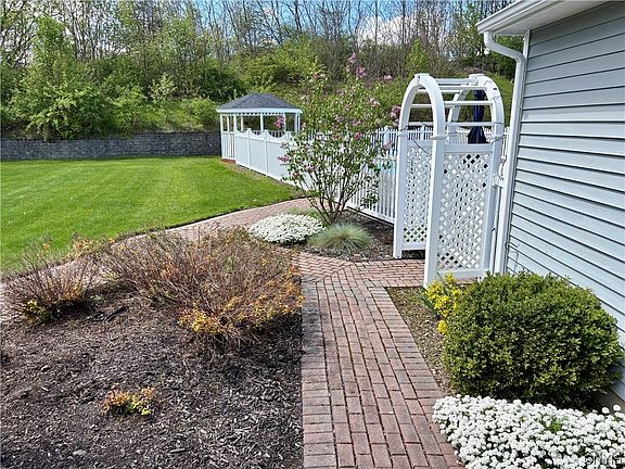 5th image of 7892 E Ridge Pointe Dr