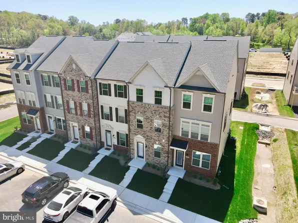 7916 Big Roundtop Rd, Hanover, MD 21076