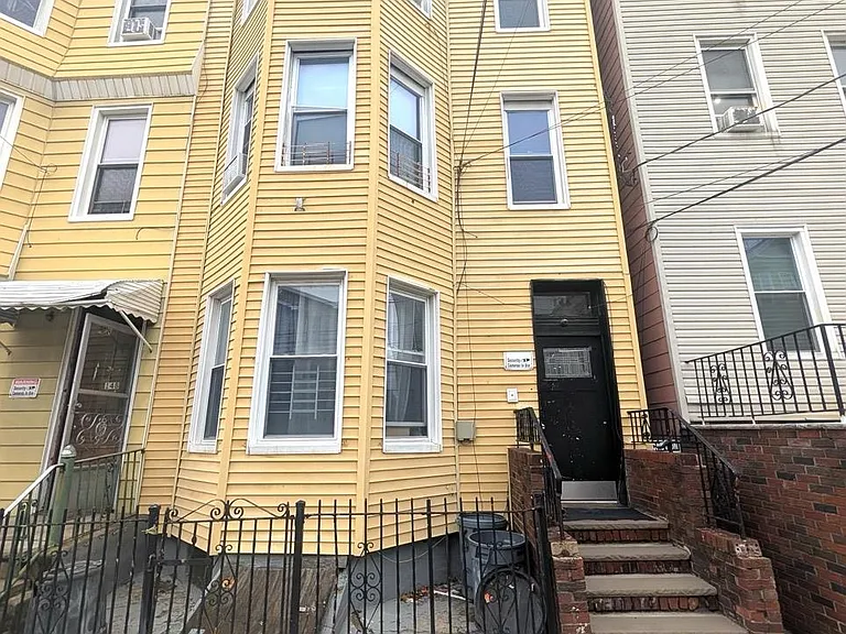 146 Hopkins Ave #3 — Photo 13