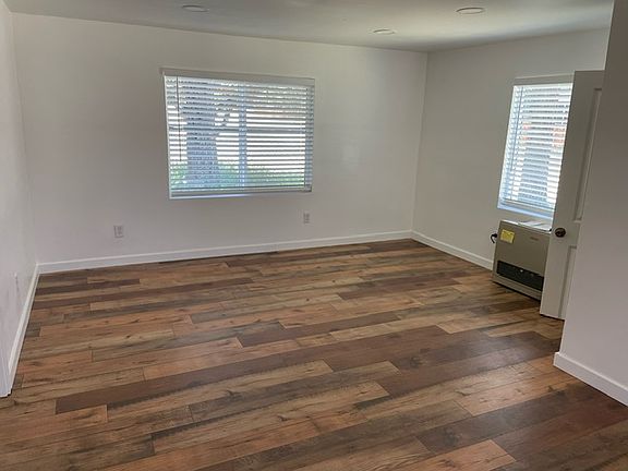 2nd image of 2126 5th Ln #B