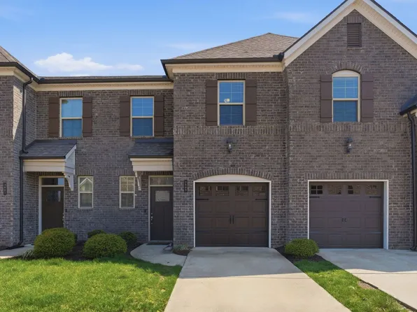 3009 Defilade Dr, Murfreesboro, TN 37128