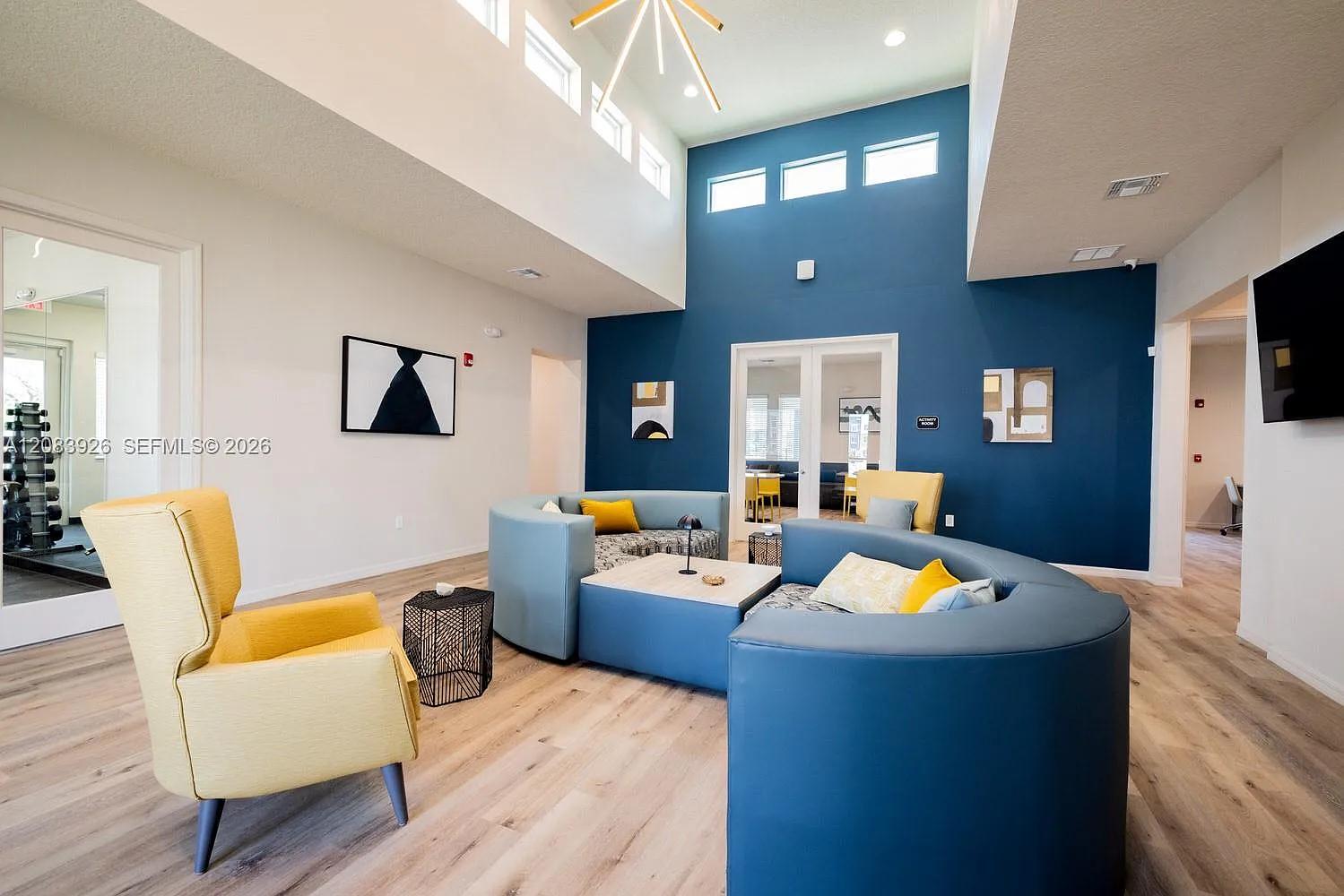 3 bed, 2.0 bath, 1225 sqft, $1,593 — Photo 3
